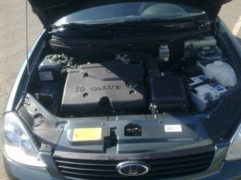 2008 Lada Priora Hatchback Images