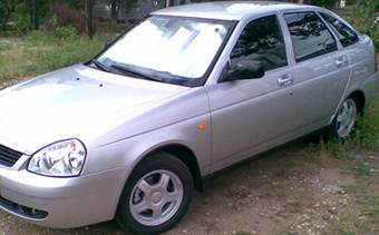 2008 Lada Priora Hatchback Pictures