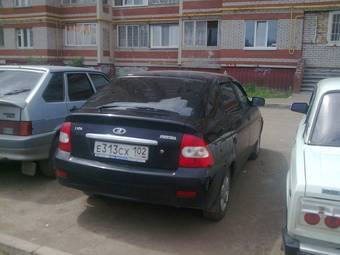 2008 Lada Priora Hatchback Pictures