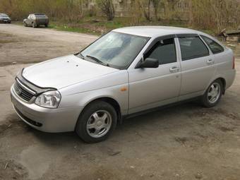 2009 Lada Priora Hatchback Pictures