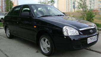 2010 Lada Priora Hatchback Photos