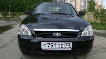 2010 Lada Priora Hatchback Photos