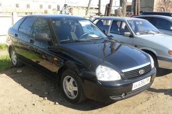 2010 Lada Priora Hatchback Photos