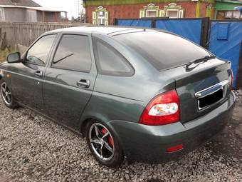 2010 Lada Priora Hatchback Photos