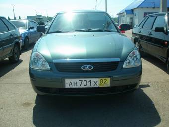 2010 Lada Priora Hatchback Photos