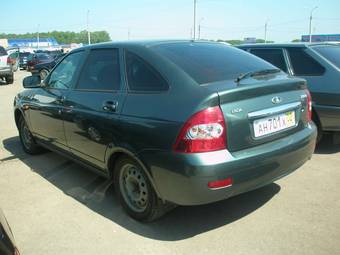 2010 Lada Priora Hatchback Photos