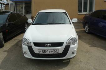 2010 Lada Priora Hatchback Photos