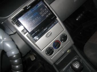 2010 Lada Priora Hatchback Photos
