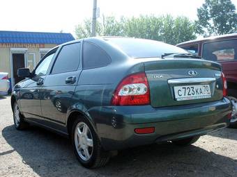 2010 Lada Priora Hatchback Photos