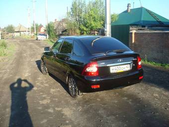 2010 Lada Priora Hatchback Photos