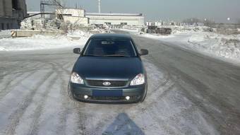 2011 Lada Priora Hatchback Photos