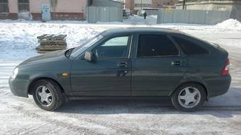 2011 Lada Priora Hatchback Photos