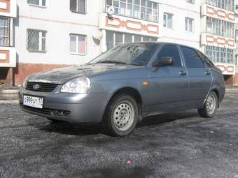 2011 Lada Priora Hatchback Photos