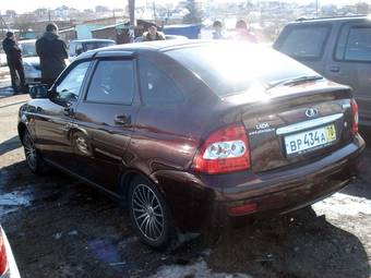 2011 Lada Priora Hatchback Photos