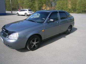 2011 Lada Priora Hatchback Photos