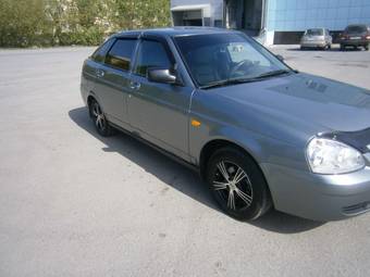 2011 Lada Priora Hatchback Pictures