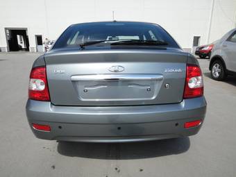 2011 Lada Priora Hatchback Photos