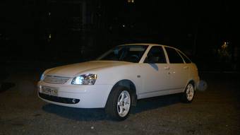 2011 Lada Priora Hatchback Photos