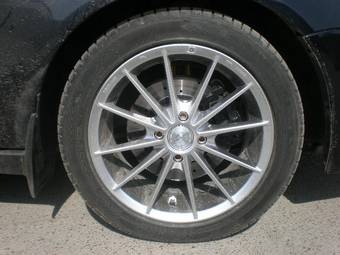 2008 Lada Priora Sedan Pictures