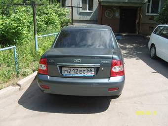 2008 Lada Priora Sedan Pictures