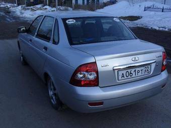 2008 Lada Priora Sedan Pictures