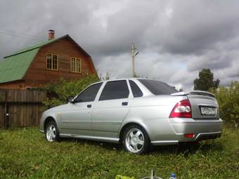 2008 Lada Priora Sedan Photos