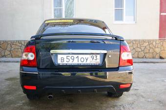 2008 Lada Priora Sedan Pictures