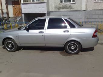 2008 Lada Priora Sedan Pictures