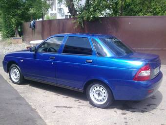 2008 Lada Priora Sedan Pictures