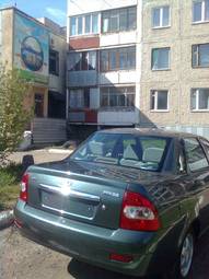 2008 Lada Priora Sedan Pictures