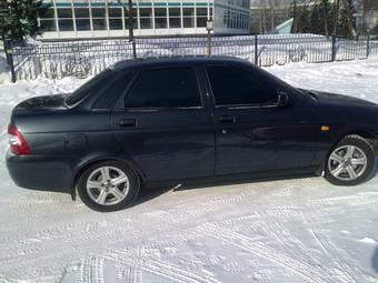 2009 Lada Priora Sedan Photos