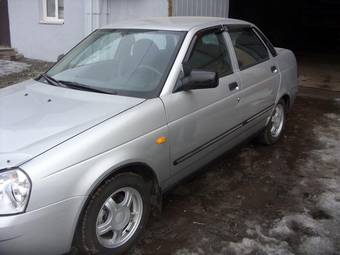 2009 Lada Priora Sedan Photos