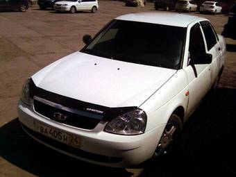 2009 Lada Priora Sedan Pictures