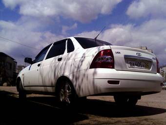 2009 Lada Priora Sedan Photos