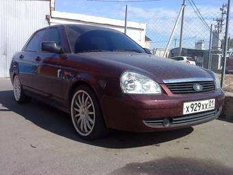 2010 Lada Priora Sedan Photos