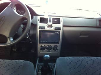 2010 Lada Priora Sedan Pictures