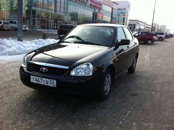 2010 Lada Priora Sedan Pictures