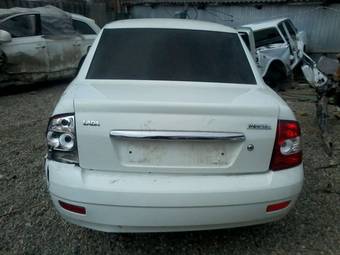 2010 Lada Priora Sedan Photos