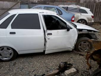 2010 Lada Priora Sedan Images