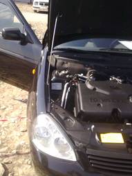 2010 Lada Priora Sedan Pictures