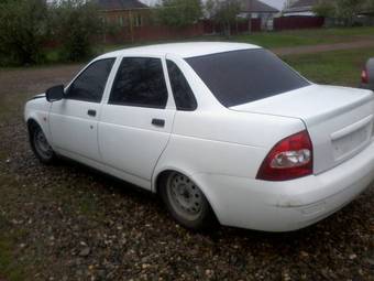 2010 Lada Priora Sedan Photos