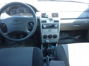 2010 Lada Priora Sedan Pictures