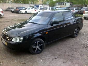 2010 Lada Priora Sedan Photos