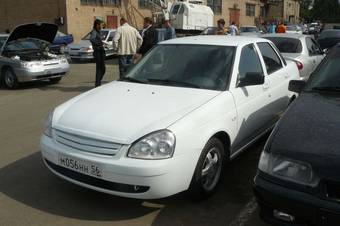 2010 Lada Priora Sedan Photos
