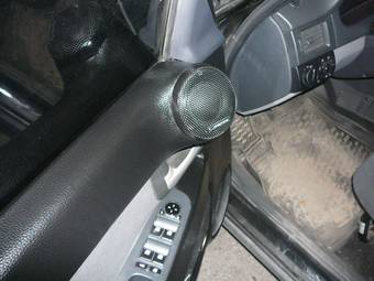 2011 Lada Priora Sedan Images