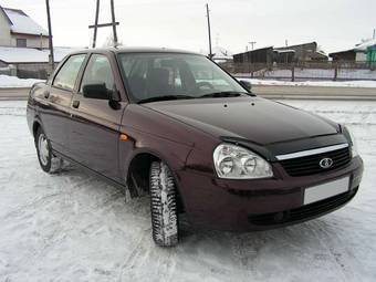 2011 Lada Priora Sedan Pictures