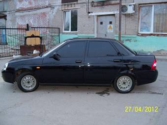 2011 Lada Priora Sedan Photos
