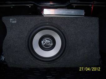 2011 Lada Priora Sedan Pictures