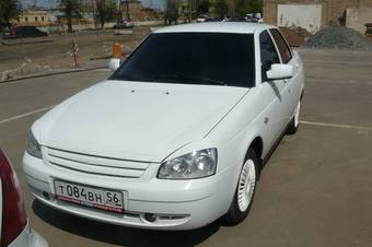 2011 Lada Priora Sedan Pictures