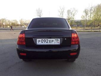 2011 Lada Priora Sedan Photos